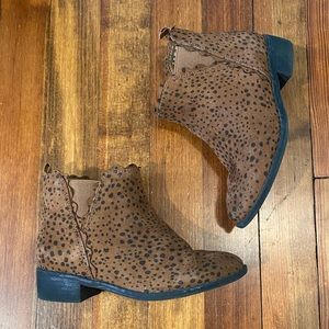 Girls cat and jack boots